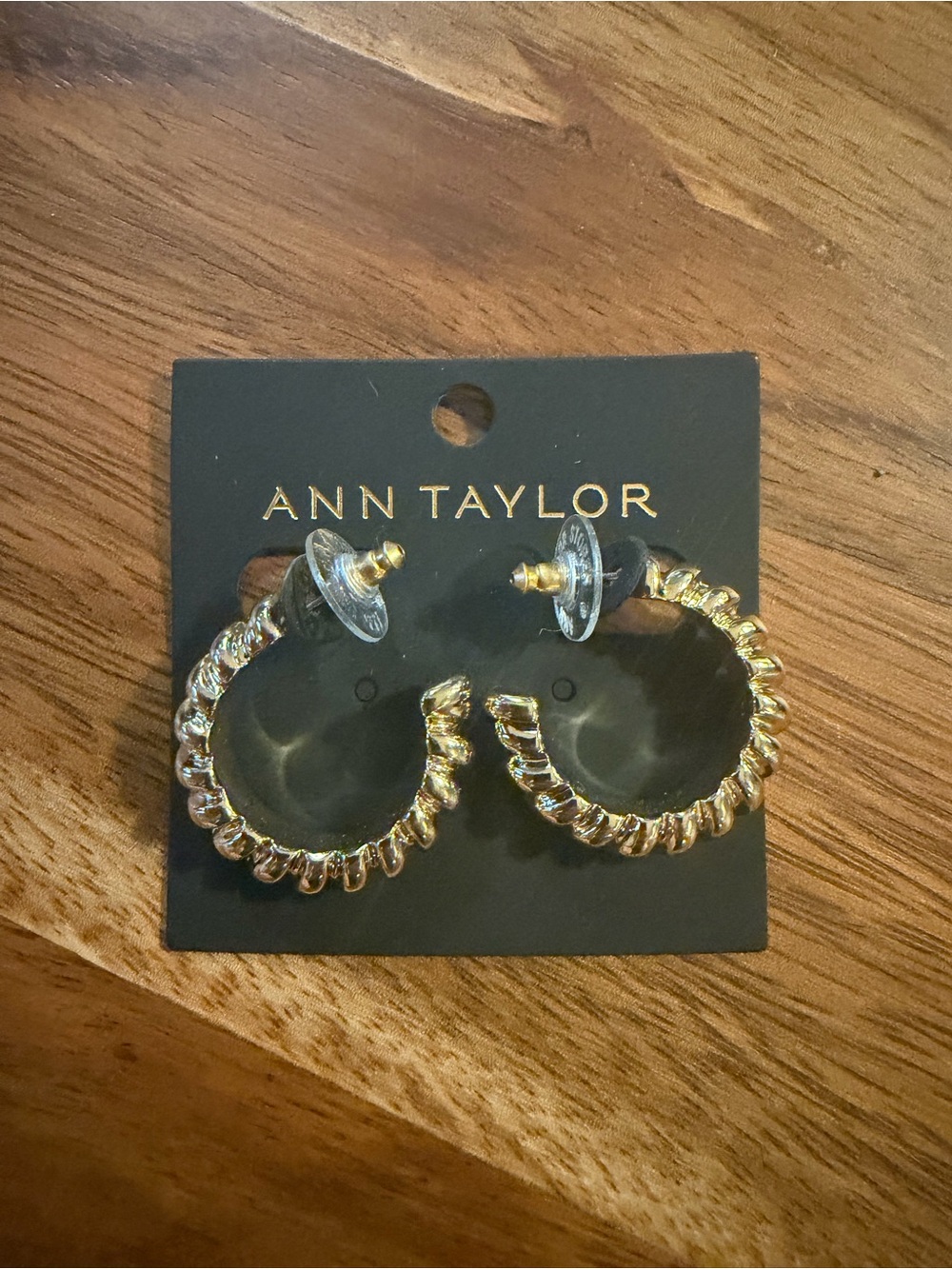 NWT Ann Taylor Twisted Rope Gold Hoop Earrings